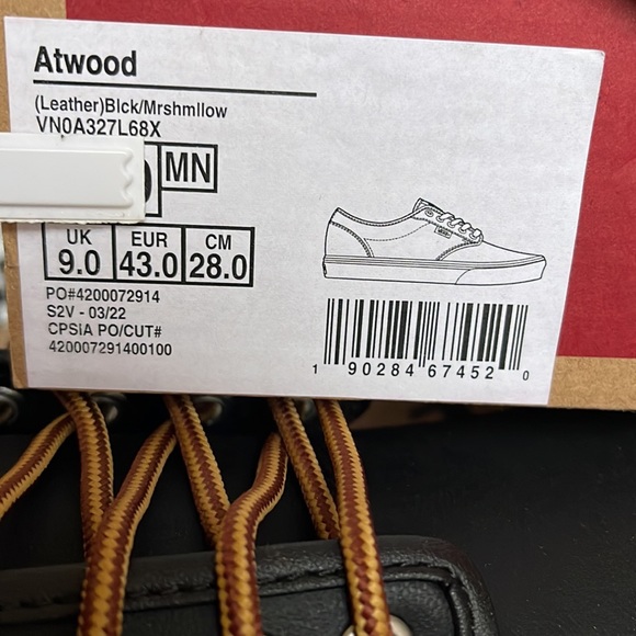 Vans Atwood Leather Black/Marshmallow WMNS sneakers - Picture 16 of 16